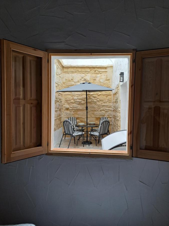 Apartamento La Zarzamora-Patio Privado Apartment เฮเรซ เด ลาฟรอนเตรา ภายนอก รูปภาพ